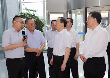 国务委员、国务院秘书长， 时任江苏省委书记吴政隆调研J9游戏科技
